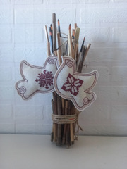 Голубки-орнамент. Пара. Подвеска из фетра NYF-261126-2-Midi