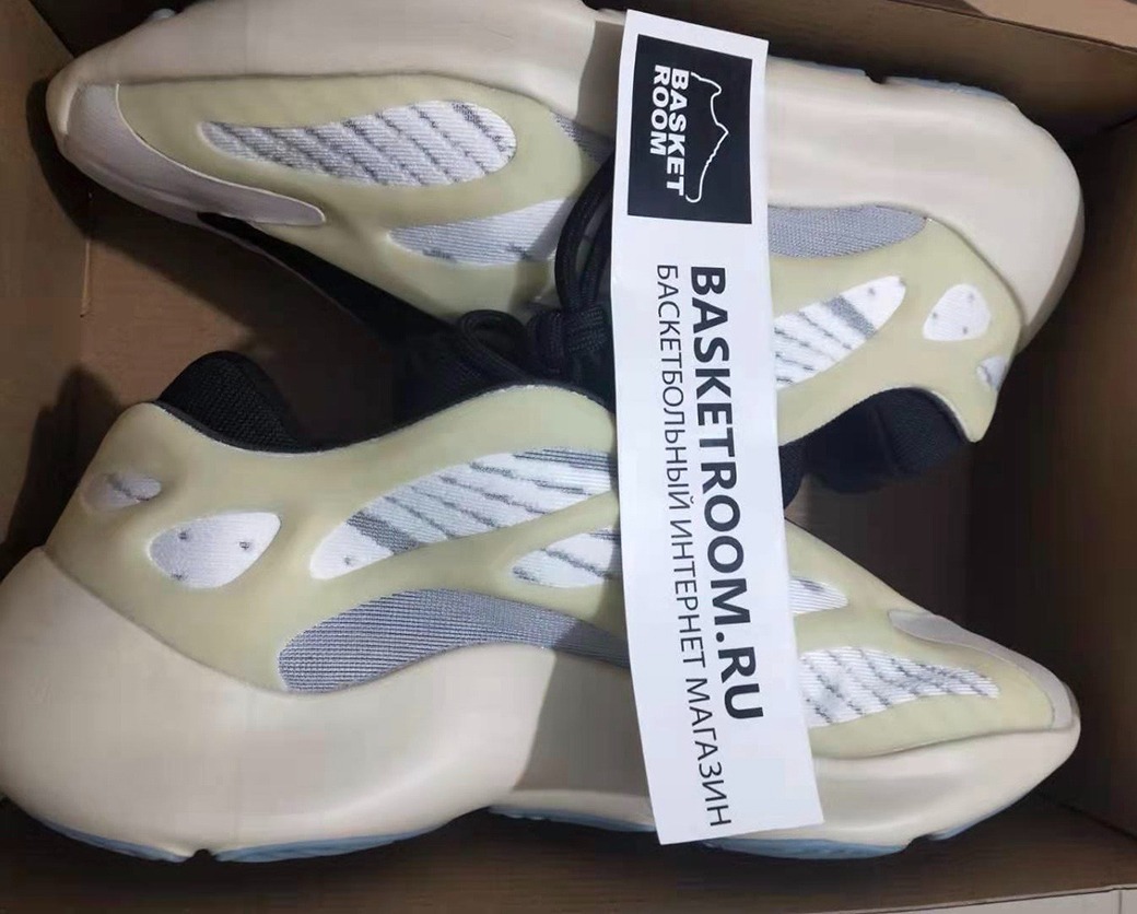 Kanye West Yeezy 700 V3 Azael BASKETROOM.RU