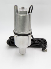 Насос вибрационный Belamos BV-0.12 10 м, с термозащитой, нижний забор,17 л/мин, Н-70 м, каб.10 м