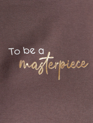 Футболка из премиального хлопка с авторским принтом  D49.110 (125897)