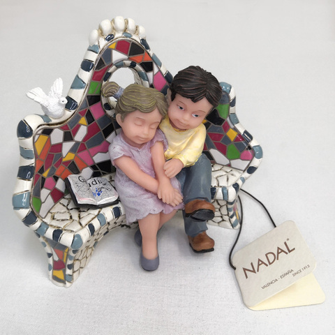 Статуэтка Nadal Влюбленные на скамейке 784110