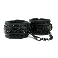 Наручники на цепочке Luxury fetish черные