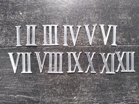 римские цифры №7, 3см серебро (12шт)