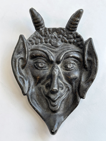 Пепельница Мефистотель времен СССР. литье