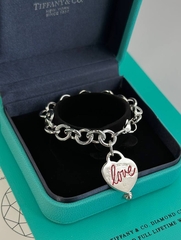 braslet-cep-iz-nerodirovannogo-serebra-925-proby-love-s-podveskoj-serdce