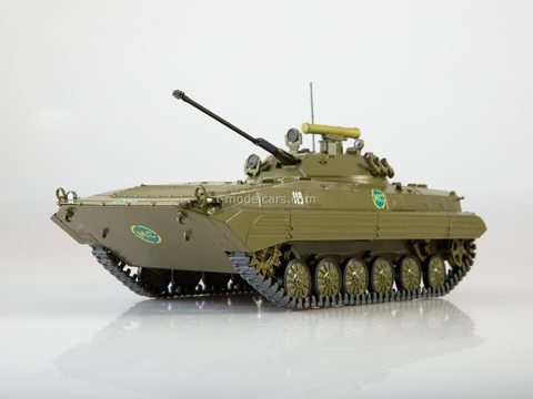 Armored personnel carrier BMP-2 Our Tanks #29 MODIMIO Collections 1:43