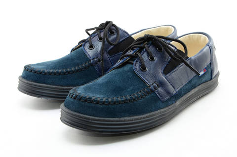 Ботинки для мальчиков кожаные Лель (LEL) на шнурках, цвет темно синий. Изображение 6 из 13.