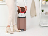 Мусорный бак newIcon с педалью 20 л, артикул 234026, производитель - Brabantia, фото 8