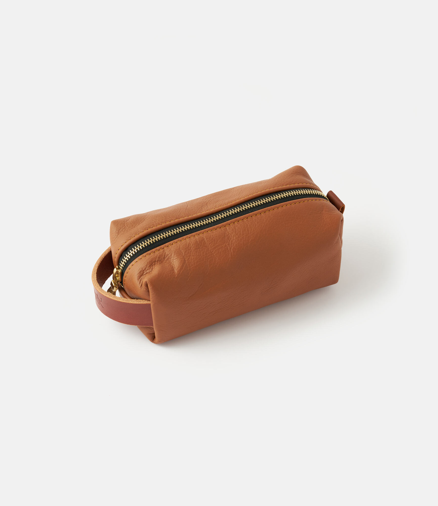 Joshu+Vela Dopp Kit in Leather Small Brown — несессер из кожи