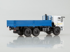 KAMAZ-43118 6x6 flatbed truck blue 1:43 Start Scale Models (SSM)