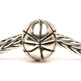 Бусина "Игра в мяч"