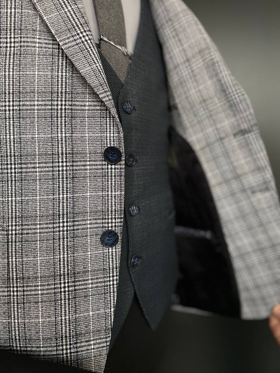 Костюм-тройка "Biscotti"