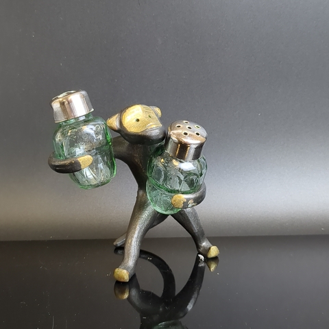 Набор для специй "Обезьянка", солонка и перечница, бронза, литье, крашенье, стекло, винтаж СССР 1970-1990 гг