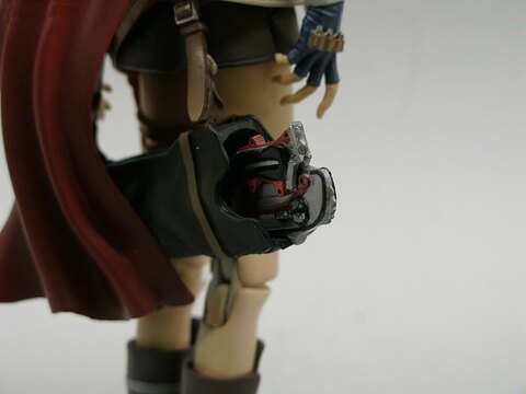 Фигурка Лайтнинг из игры Финал Фэнтези 13