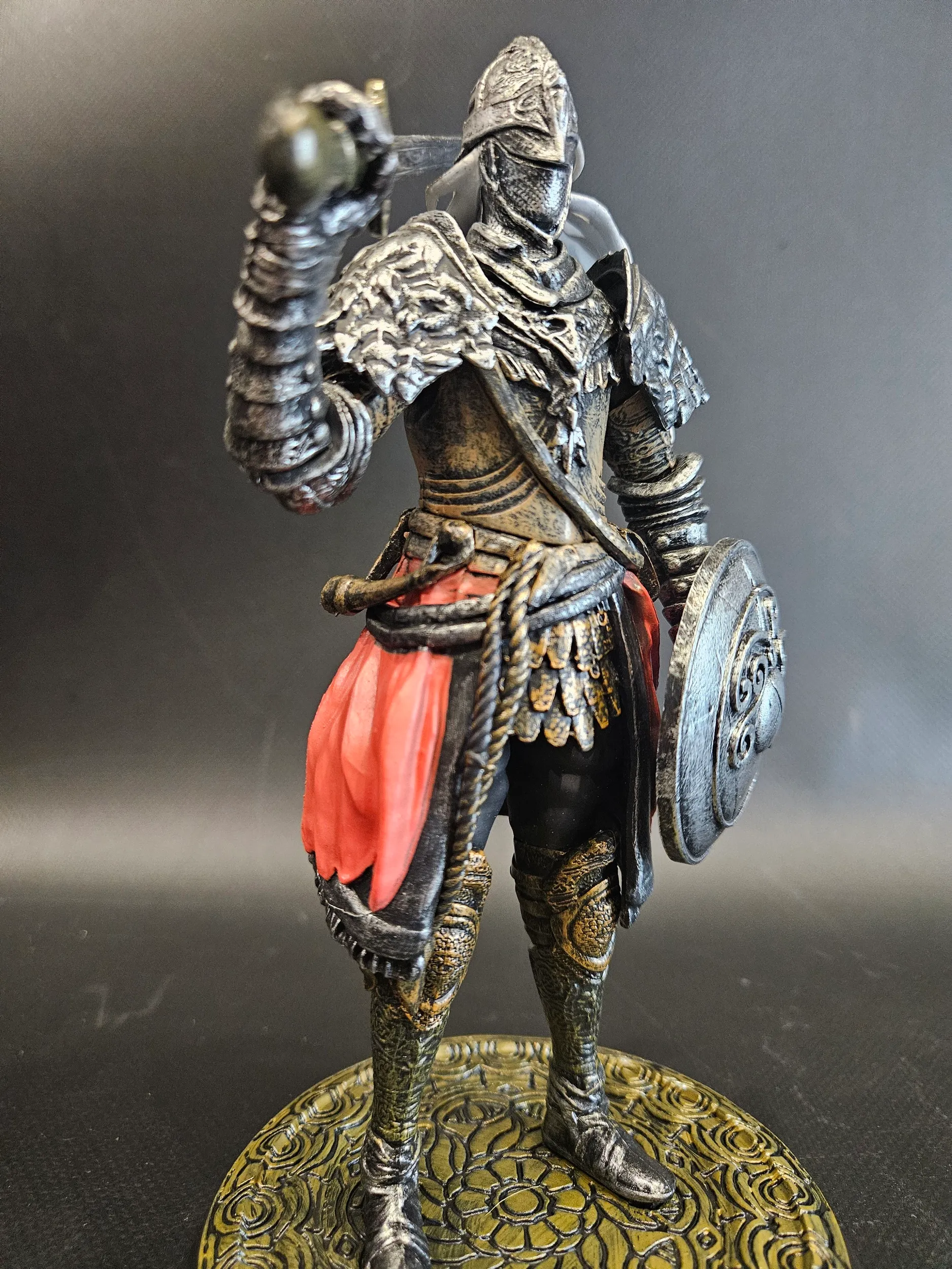 Фигурка Варграм Свирепый Волк из игры Кольцо Элден