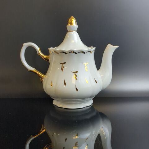 Чайник заварочный из белого фарфора с золоченым декором, ручная работа, 18 см, Dobrush porcelain Беларусь в винтажом стиле