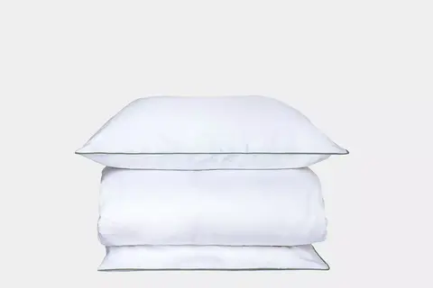 Постельное белье 2 спальное евро Mollen белое с нефритовым кантом