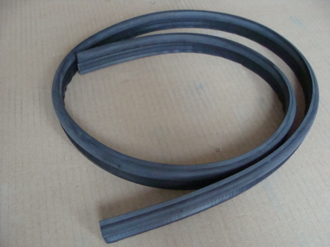 Уплотнение капота УАЗ 3163 (2630 мм)