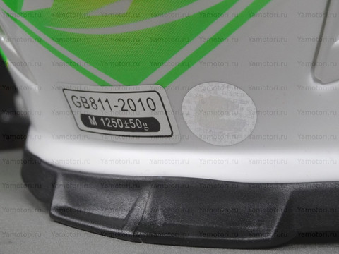 Кроссовый мотошлем NENKI NK-316, белый-зелёный