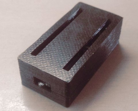 Черный PETG-пластик BestFilament