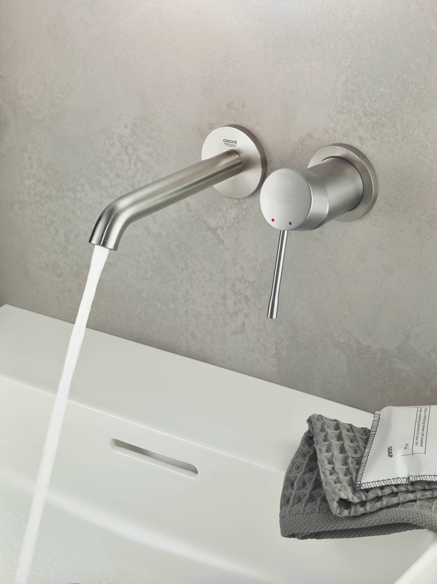 Скрытый смеситель. Смеситель Grohe Essence New 19967001. 19408001 Grohe. Grohe Essence New 19408dc1. Grohe Essence 19408001.