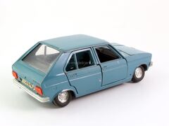 Peugeot 104 USSR remake Bburago 1:24