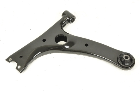 Рычаг подвески SH-05141 (48069-32081) нижний