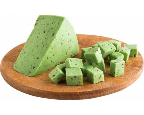 Сыр Cheese Lovers зелёный Песто 800гр. (Россия, Воронежская область) Цена указана за 1 кг