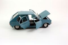 Peugeot 104 USSR remake Bburago 1:24