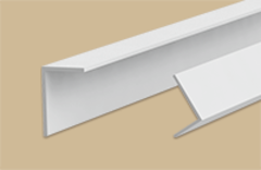 Угол ПВХ асимметричный белый 2700 мм