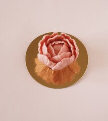 Пион бутон из шоколадной глазури