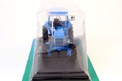 Tractor MTZ-82R 1:43 Hachette #49