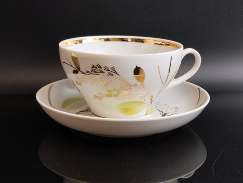 Чайная пара фарфоровая ручная роспись, "Ивушка", надпись "8 марта", золочение, Дулево ФЗ, винтаж СССР 1965-1991 гг