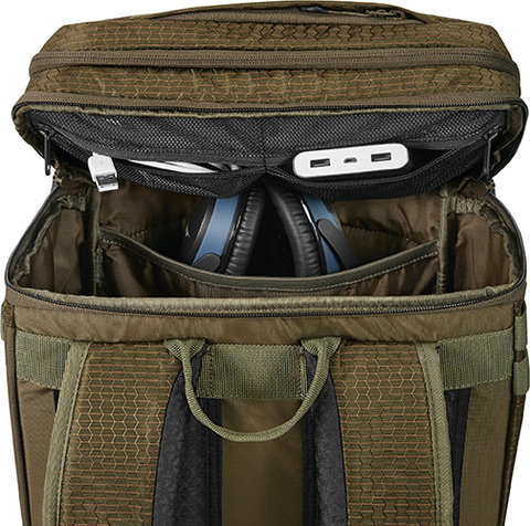 Картинка рюкзак городской Dakine Concourse 30L Dark Olive Dobby - 4