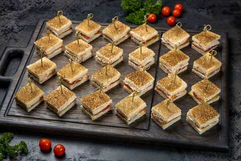 Мини-сэндвич с курицей, 24 шт.