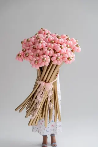 Розовые ромашки букет из ШДМ