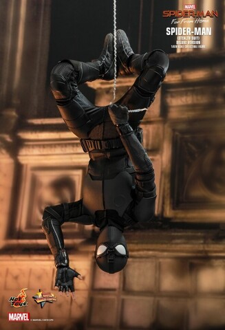 Фигурка Hot Toys Spider-Man Stealth Suit 1/6 Scale Figure