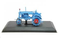 Tractor Universal-1 1:43 Hachette #46