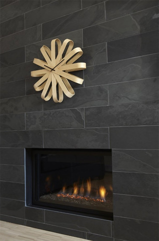 Часы настенные Ribbon дерево Umbra