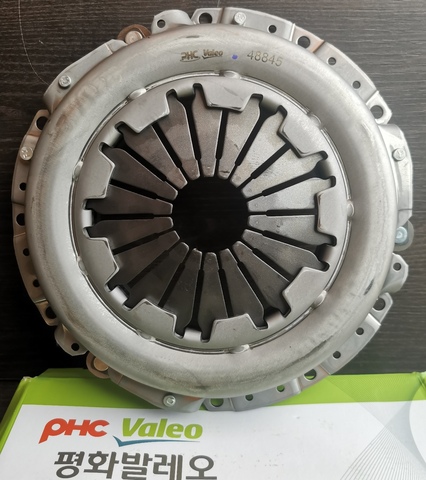 КОРЗИНА СЦЕПЛЕНИЯ SOLARIS, RIO III 6MT ДВИГ 1,6 GAMMA PHC VALEO 215мм 4130026010/HDC-146/48845