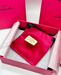 kolco-pechatka-s-beloj-ehmalyu-v-stile-schiaparelli