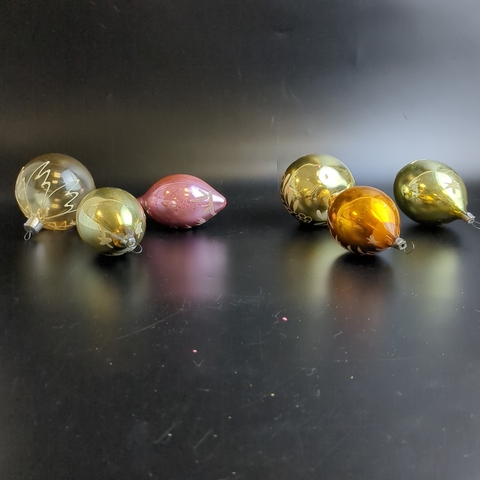 Ёлочные игрушки набор из 6 разных штук, с ручной росписью, стекло, подвесные, винтаж СССР 1960-1980 гг. Советские ёлочные игрушки и украшения. Состояние и комплектация на фото.