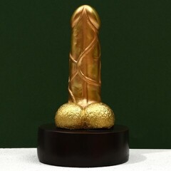 Фигура сувенир «Настоящий мужик», 18+, 15,5 х 7 х 9 см