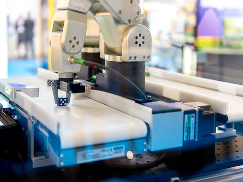 Робот Mecademic Meca500