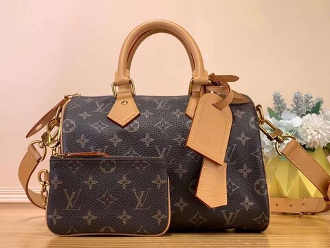 Сумка Louis Vuitton Speedy с плечевым ремнем Monogram
