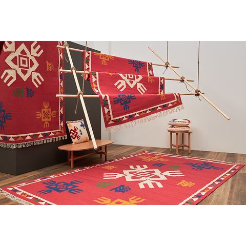 Ковер из шерсти по мотивам чувашских орнаментов 160х230см Tkano Cultural Heritage