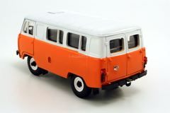 UAZ-3962 bus (plastic, painted) 1:43 Agat Mossar Tantal