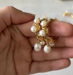 73145-sergi-kongo-s-podveskami-iz-rechnogo-zhemchuga