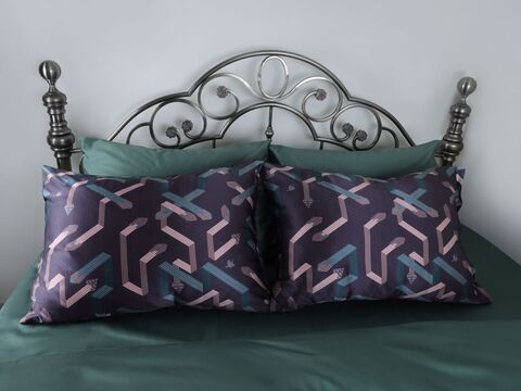 Наволочка 50x70 Mollen Чернильница ежевично-черная хлопковая