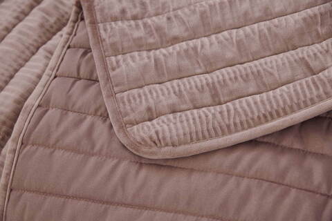 Покрывало 240x260 и 2 наволочки 50х70 Sofi De MarkO Фердинанд коричневое